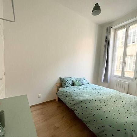 Pleasant 3-Bedroom Flat In The Center Of Марсель Экстерьер фото