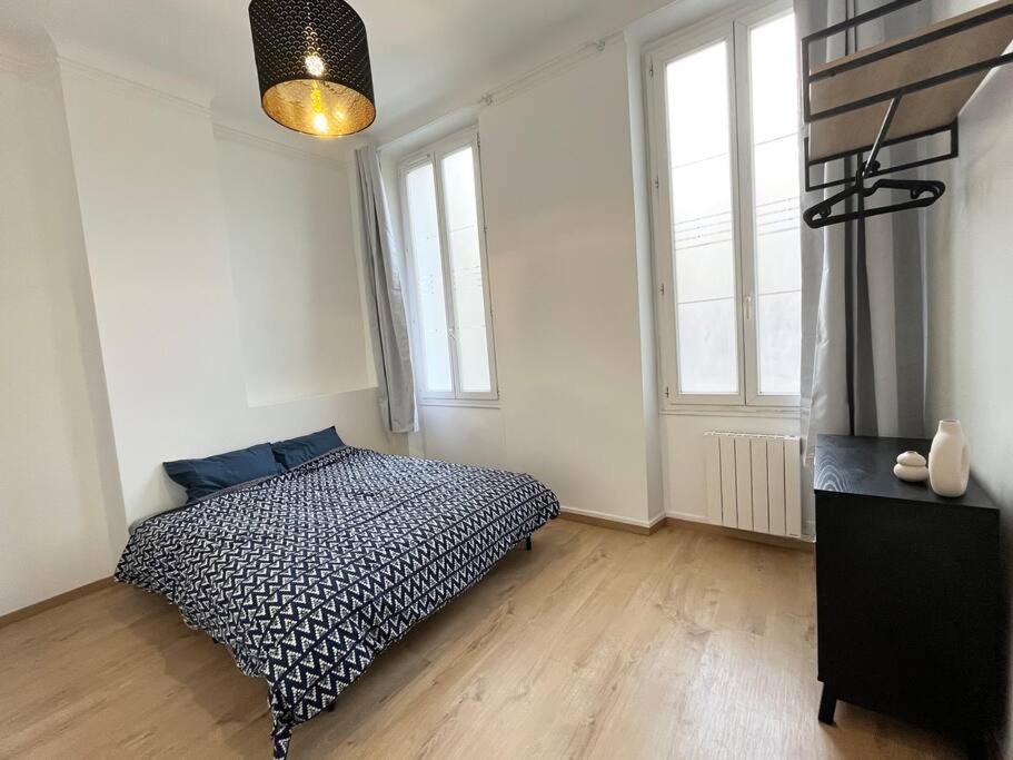 Pleasant 3-Bedroom Flat In The Center Of Марсель Экстерьер фото